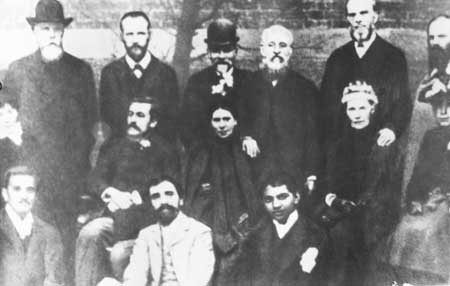 With the members of the vegeterian society. Shortly after Gandhiji's arrival in London in 1890, he became a member of the Vegeterian Society.jpg